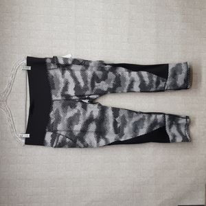 Danskin Now Performance Yoga Pants - NWT